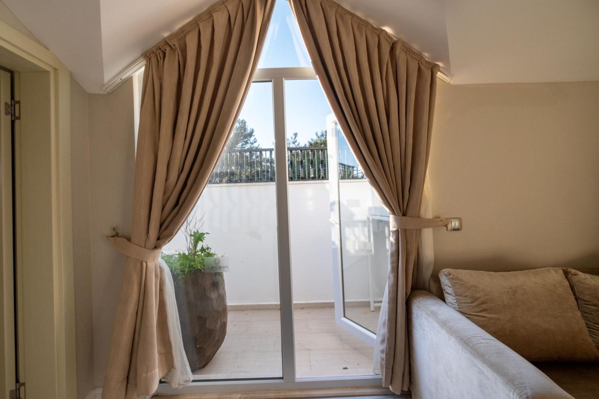 Pinehill Hotel & Suites Олудениз Екстериор снимка