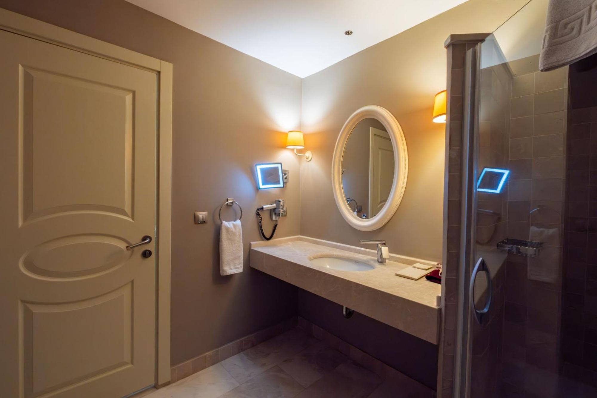 Pinehill Hotel & Suites Олудениз Екстериор снимка