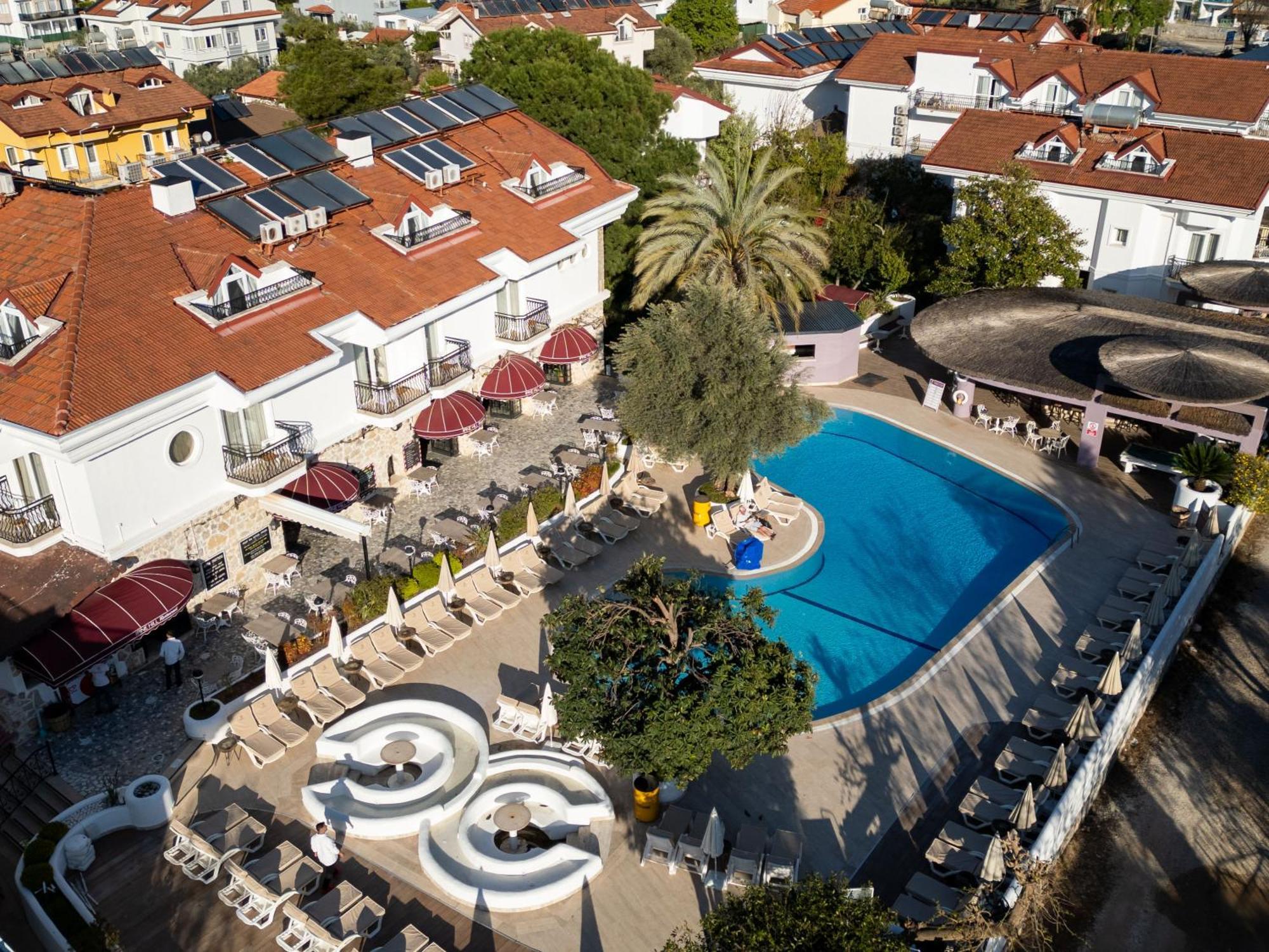 Pinehill Hotel & Suites Олудениз Екстериор снимка